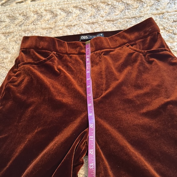 Zara pull on stretchy velvet trousers. Brown, rust color woman’s size large NEW - Picture 6 of 9
